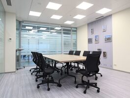 Офисное помещение 67 кв.м. на продажу в бизнес-центре IQ Квартал
