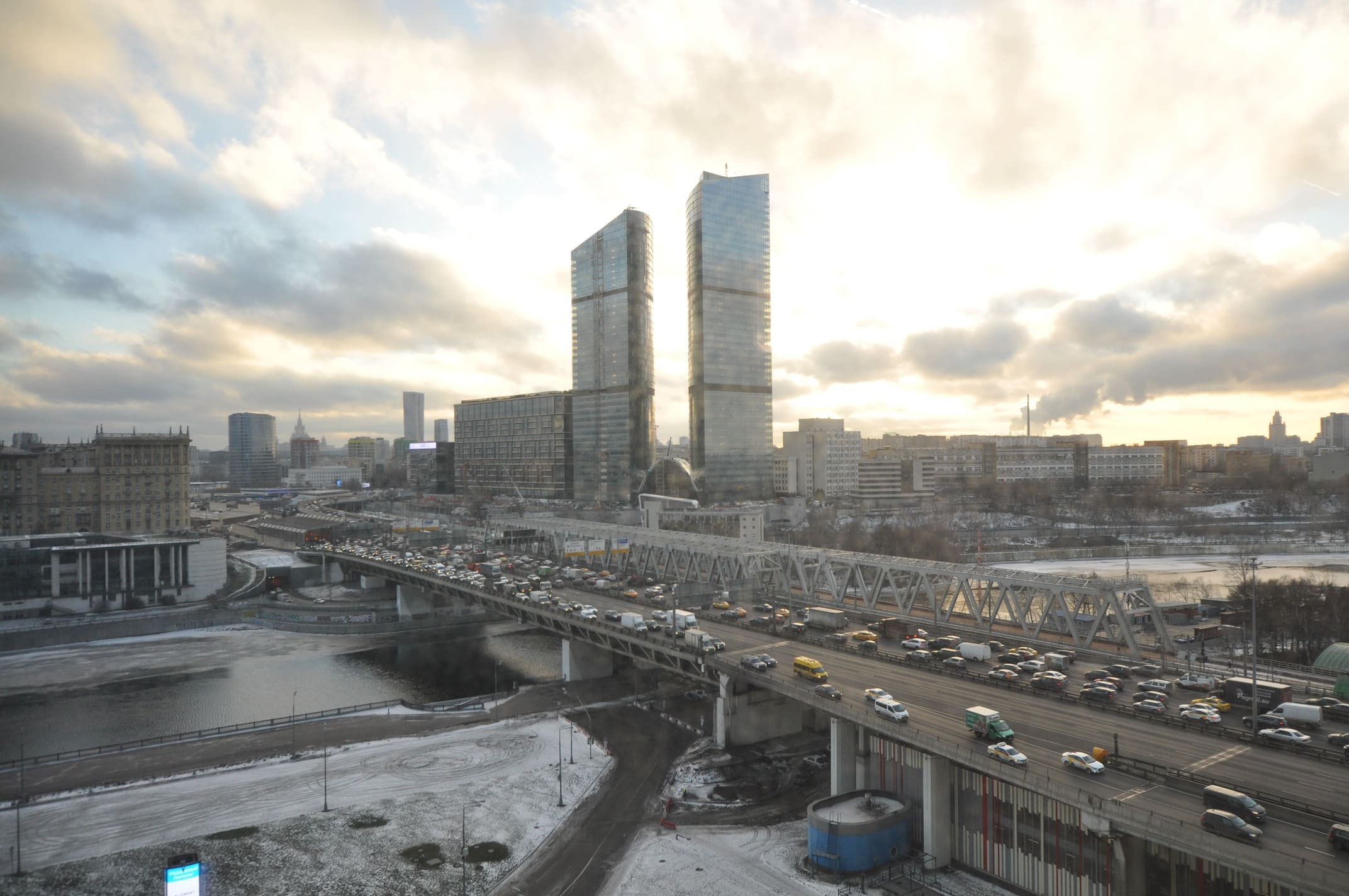 Безопасная парковка на 716 мест в Москве-Сити